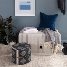 Load image into Gallery viewer, Takeda Throw Blanket, Black