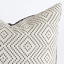 Load image into Gallery viewer, Ava 22x22 Pillow, Cookies and Cream
