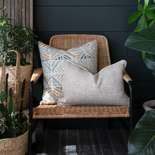 Load image into Gallery viewer, Felix 14x20 Lumbar Pillow, Sisal
